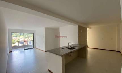 Apartamento com 2 quartos sendo 1 suíte, 90 m² no Alto - Teresópolis/RJ.