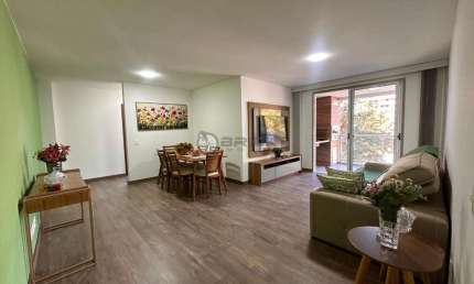 Apartamento à venda com 2 suítes, 100 m² no Alto - Teresópolis/RJ.
