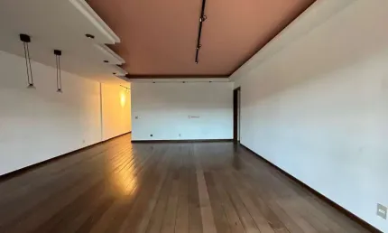 Apartamento com 3 quartos sendo 1 suíte, 180 m² na Várzea - Teresópolis/RJ.
