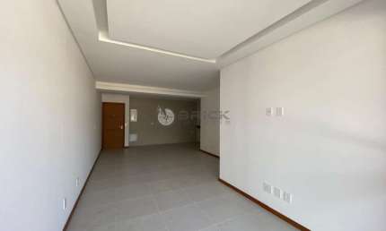Apartamento com 2 quartos sendo 1 suíte, 90 m² no Alto - Teresópolis/RJ.
