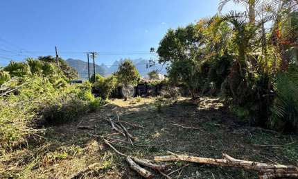 Terreno comercial para locação e venda com 500 m² no Alto - Teresópolis/RJ.