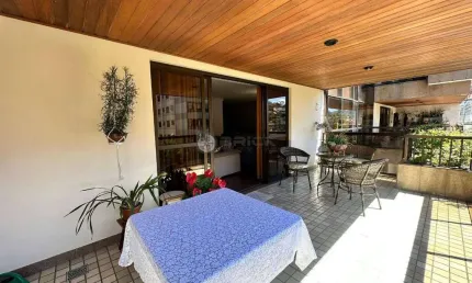 Apartamento à venda com 4 quartos sendo 2 suítes, 210 m² na Várzea - Teresópolis/RJ.