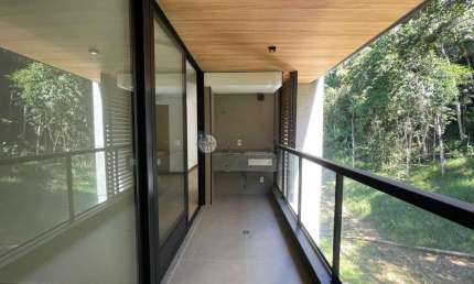 Apartamento à venda com 2 suítes no Reserva do Alto, 60 m² no Alto - Teresópolis/RJ.