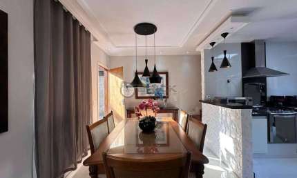 Casa com 2 quartos sendo 1 suíte, 80 m² em condomínio no Parque do Imbuí - Teresópolis/RJ.