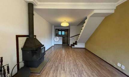 Casa para venda com 2 suítes, 93.14 m² em Quebra Frascos - Teresópolis/RJ.