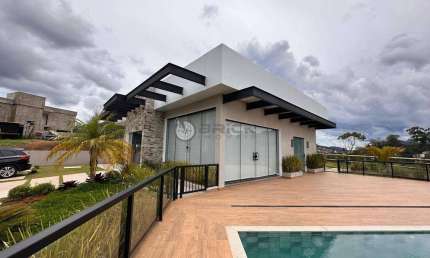 Terreno para venda com 289 m² no Ermitage - Teresópolis/RJ.