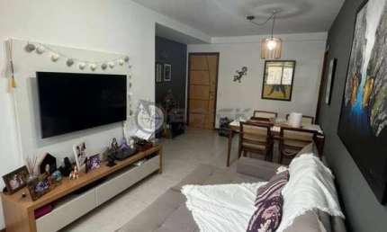 Apartamento para locação com 2 quartos sendo 1 suíte, 63 m² em Agriões - Teresópolis/RJ.
