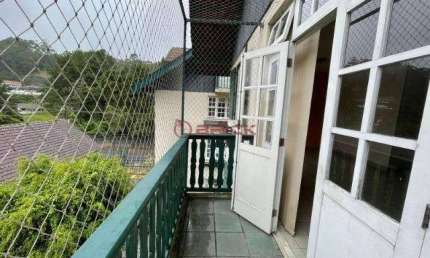 Apartamento para venda com 3 quartos na Ermitage, Teresópolis/RJ.