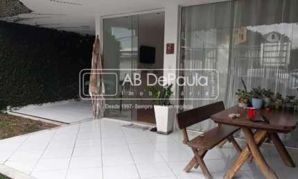 Casa com 3 quartos à venda na Rua Euzebio de Almeida, Jardim Sulacap, Rio de Janeiro, 190 m2 por R$ 750.000