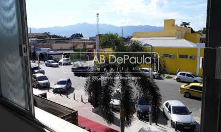 Apartamento com 2 quartos à venda na Avenida de Santa Cruz, Realengo, Rio de Janeiro, 60 m2 por R$ 270.000