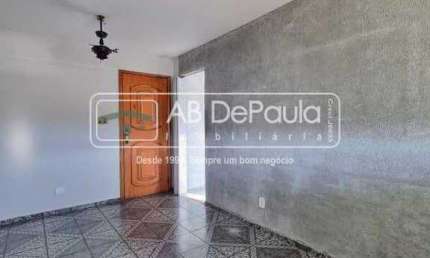 Apartamento com 2 quartos à venda na Rua Piraquara, Realengo, Rio de Janeiro, 48 m2 por R$ 179.000