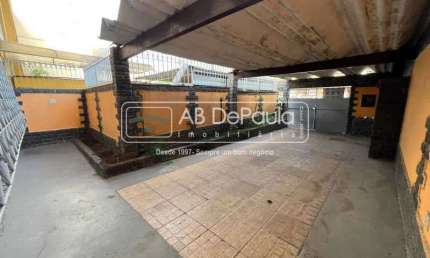 Apartamento com 3 quartos à venda na Rua Arcozelo, Vila Valqueire, Rio de Janeiro, 150 m2 por R$ 435.000