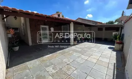 Casa com 3 quartos à venda na rua silio bocanera, jardim sulacap, rio de janeiro, 290 m2 por r$ 650.000