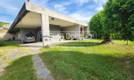 Casa com 3 quartos à venda na Rua Maria Graham, Jardim Sulacap, Rio de Janeiro, 298 m2 por R$ 775.000