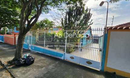 Casa com 3 quartos à venda na Rua Teófilo Guimarães, Jardim Sulacap, Rio de Janeiro, 168 m2 por R$ 900.000