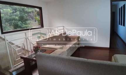 Casa com 4 quartos à venda na Rua Carmo do Rio Verde, Vila Valqueire, Rio de Janeiro, 359 m2 por R$ 920.000