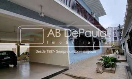 Casa com 4 quartos à venda na Rua Cipriano Baptista, Vila Valqueire, Rio de Janeiro, 270 m2 por R$ 1.350.000