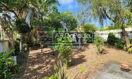 Casa com 4 quartos à venda na Rua Olímpio de Castro, Jardim Sulacap, Rio de Janeiro, 195 m2 por R$ 649.000
