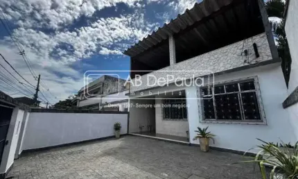 Casa com 4 quartos para alugar na Rua Maria Graham, Jardim Sulacap, Rio de Janeiro, 229 m2 por R$ 2.900