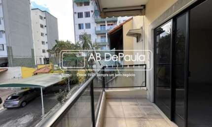 Casa em condomínio fechado com 4 quartos à venda na Rua Vitório Libonati, Vila Valqueire, Rio de Janeiro, 166 m2 por R$ 840.000