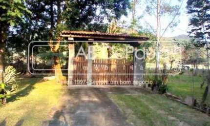 Chácara / sítio com 6 quartos à venda na Rodovia RJ-116, Centro (Sambaetiba), Itaboraí, 3828 m2 por R$ 500.000
