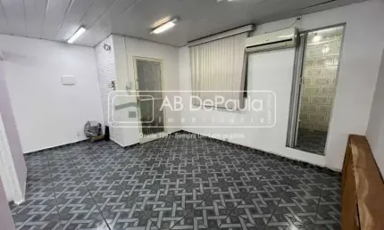 Sala comercial com 1 sala para alugar na Avenida Marechal Fontenele, Jardim Sulacap, Rio de Janeiro, 46 m2 por R$ 1.400