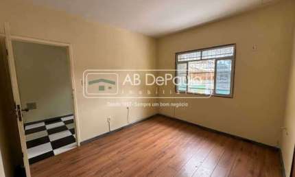 Sala comercial com 1 sala para alugar na Estrada Manuel Nogueira de Sá, Realengo, Rio de Janeiro, 20 m2 por R$ 450