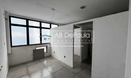 Sala comercial com 1 sala para alugar na Praça Saiqui, Vila Valqueire, Rio de Janeiro, 30 m2 por R$ 980