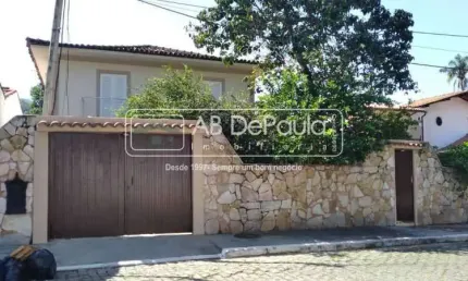 Casa em condomínio fechado com 4 quartos à venda na Rua Renato Carneiro Campos, Taquara, Rio de Janeiro, 324 m2 por R$ 770.000
