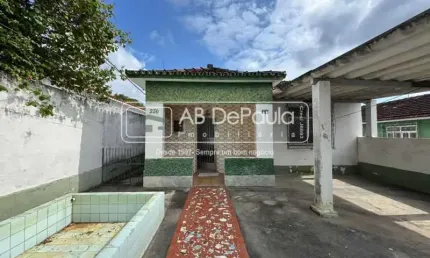 Casa com 3 quartos para alugar na Rua Silio Bocanera, Jardim Sulacap, Rio de Janeiro, 124 m2 por R$ 2.500