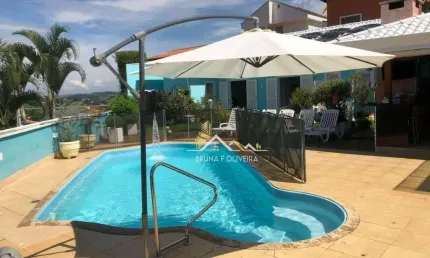 Casa com 4 dormitórios à venda, 450 m² por R$ 1.700.000,00 - Centro - Igaratá/SP