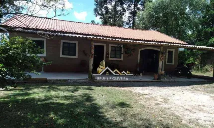 Sítio com 3 dormitórios à venda, 30000 m² por R$ 1.100.000,00 - Boa Vista - Igaratá/SP