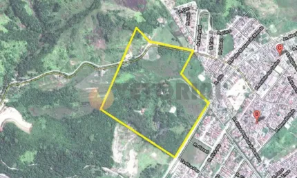 Chácara / sítio com 4 quartos à venda na Travessa Zulmira Maria de Jesus, 300, Poiares, Caraguatatuba
