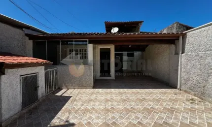 Casa com 2 Dormitórios, Jardim Jaqueira   Caraguatatuba SP