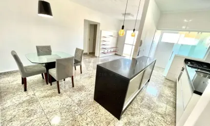 Apartamento com 2 Dormitórios, Centro   Caraguatatuba SP