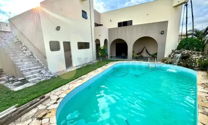 Sobrado com 5 Dormitórios e Piscina, Pontal de Santa Marina   Caraguatatuba SP