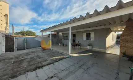 Casa com 3 Dormitórios, Jardim Britânia   Caraguatatuba SP