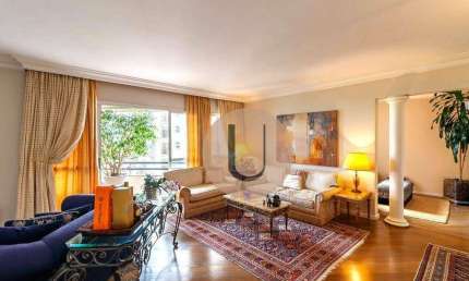 Apartamento 4 dts, 3 suites, 3 vagas, lazer! Morumbi!