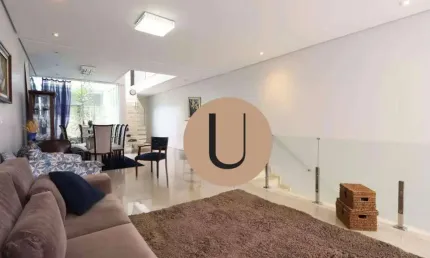 Casa com 3 Suítes, 6 Vagas e Área Gourmet na Vila Prudente
