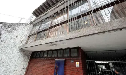 Casa para Venda em Niterói, Centro, 4 dormitórios, 1 suíte, 5 banheiros, 5 vagas