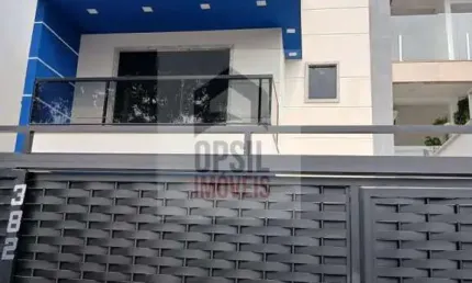 Casa para Venda em Niterói, São Francisco, 3 dormitórios, 3 suítes, 5 banheiros, 3 vagas