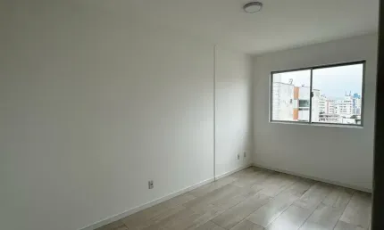 Apartamento com 2 quartos à venda na Rua Araci Bernardina Hermes, 55, Nossa Senhora do Rosário, São José