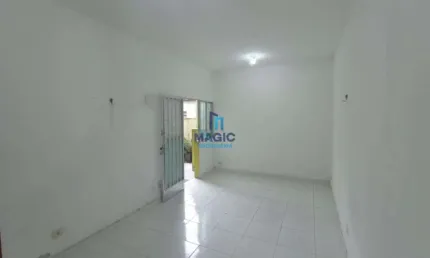 Casa de vila com 2 dormitórios à venda com 56 m² por R$ 154.999,00 em Madureira, R