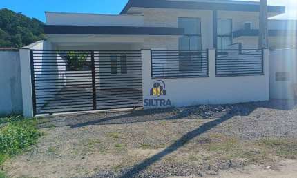 Casa com 3 dormitórios para alugar, 95 m² por R$ 2.540,00/mês - Princesa do Mar - Itapoá/SC