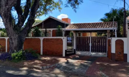 Casa com 4 quartos à venda na Rua Romário Martins, 79, Zona 02, Maringá