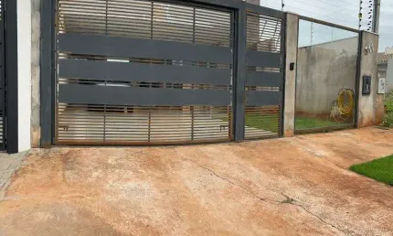 Casa com 3 quartos à venda na Rua Deodoro Alves de Carvalho, 311, Jardim Munique, Maringá