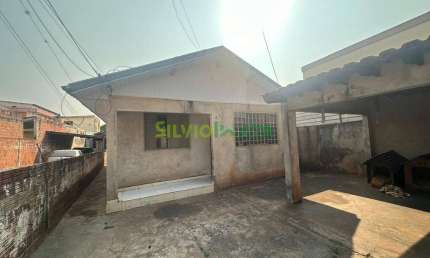 Casa com 3 quartos à venda na Rua Lima, 423, Vila Morangueira, Maringá