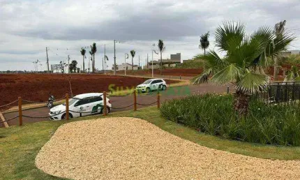 Terreno no Condomínio Home Resort Viva - Sua Oportunidade de Viver em Grande Estilo!