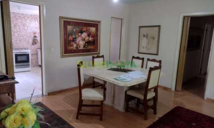 Apartamento amplo localizado na Zona 01 de Maringá!