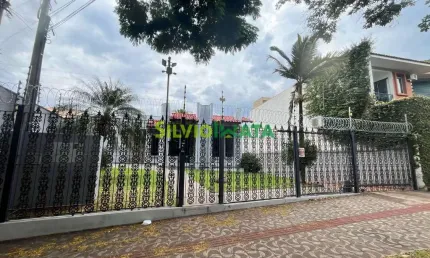 Casa comercial para locação na Zona 05 - Maringá - PR